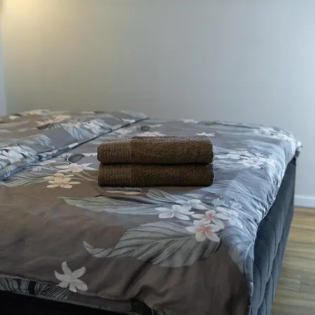 Apartment New Fresh Design In The Centre *