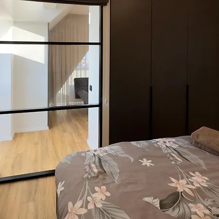 Apartment New Fresh Design In The Centre
